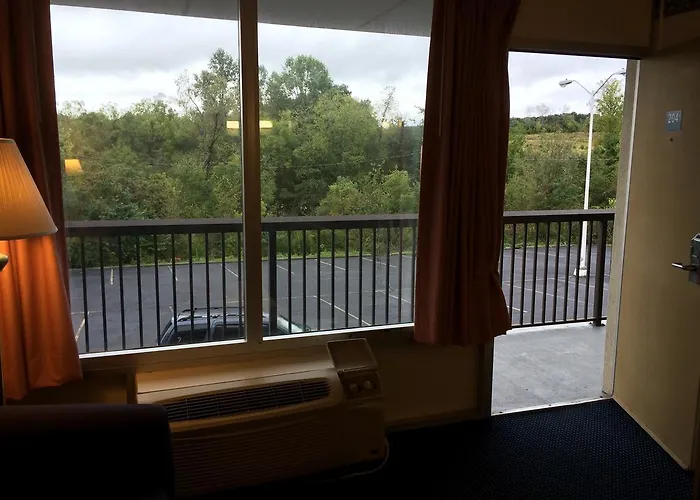 Knights Inn Newport